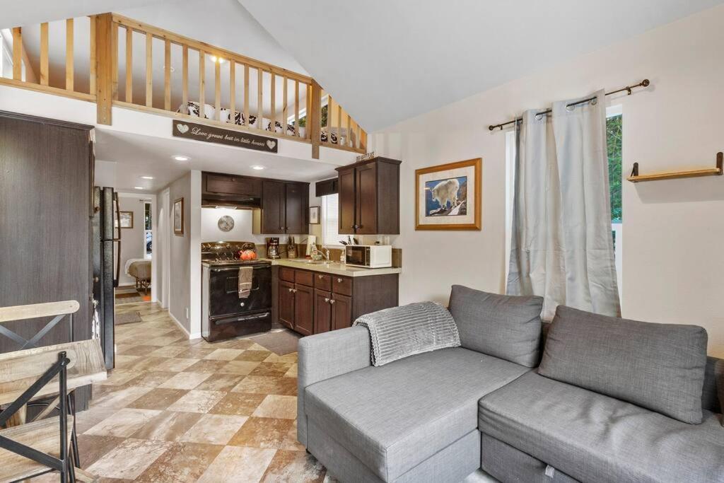 Cozy Tiny Home Steps Away From Mt. Rainier Ashford Exterior foto