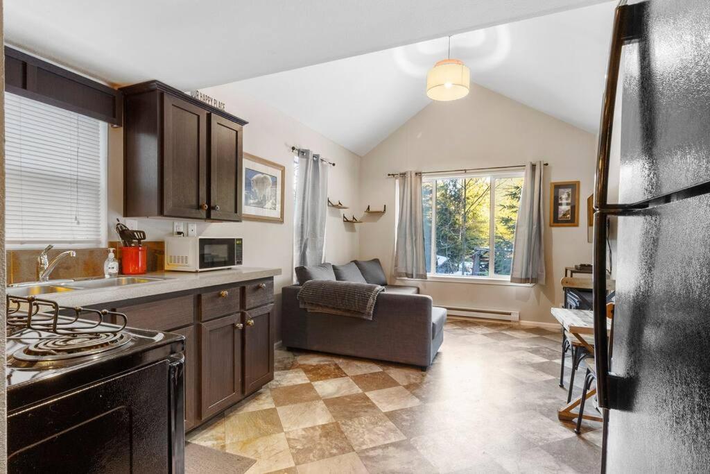Cozy Tiny Home Steps Away From Mt. Rainier Ashford Exterior foto
