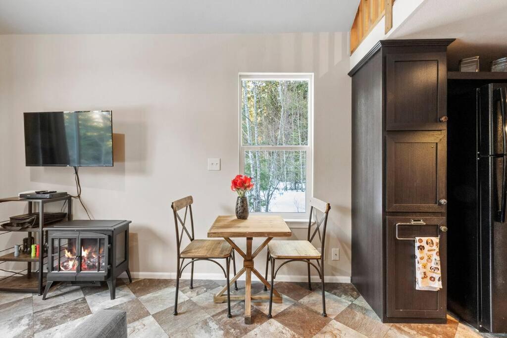 Cozy Tiny Home Steps Away From Mt. Rainier Ashford Exterior foto